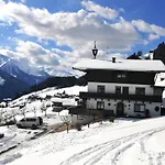 In Hollersbach With Mountain Views *