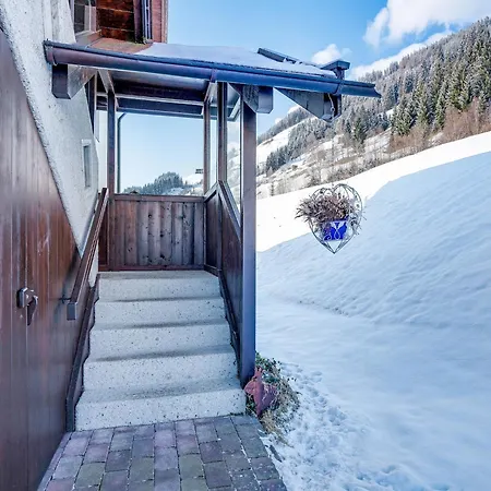 In Hollersbach With Mountain Views * Hollersbach im Pinzgau