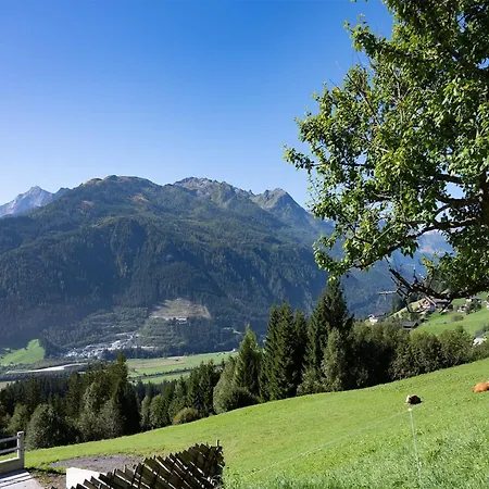 In Hollersbach With Mountain Views Διαμέρισμα Hollersbach im Pinzgau