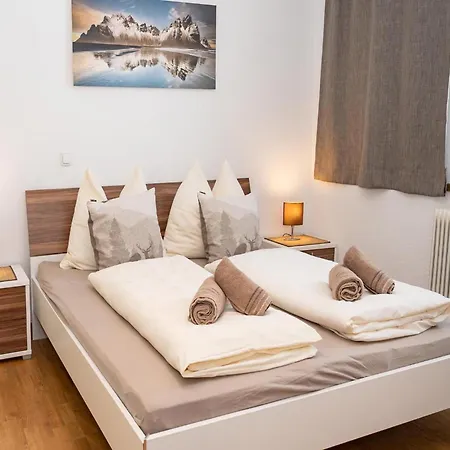 In Hollersbach With Mountain Views Διαμέρισμα Hollersbach im Pinzgau