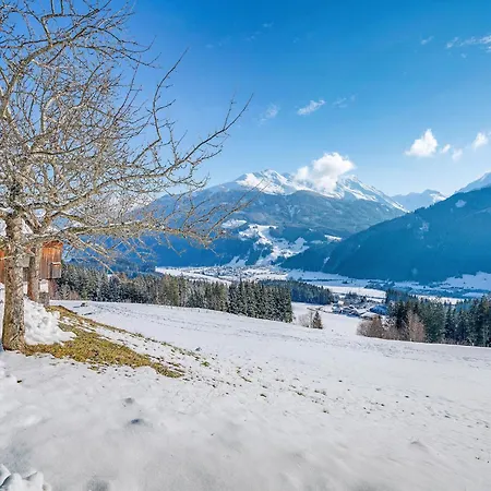 In Hollersbach With Mountain Views