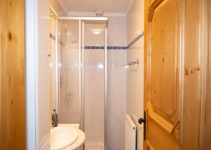 In Hollersbach With Mountain Views * Hollersbach im Pinzgau