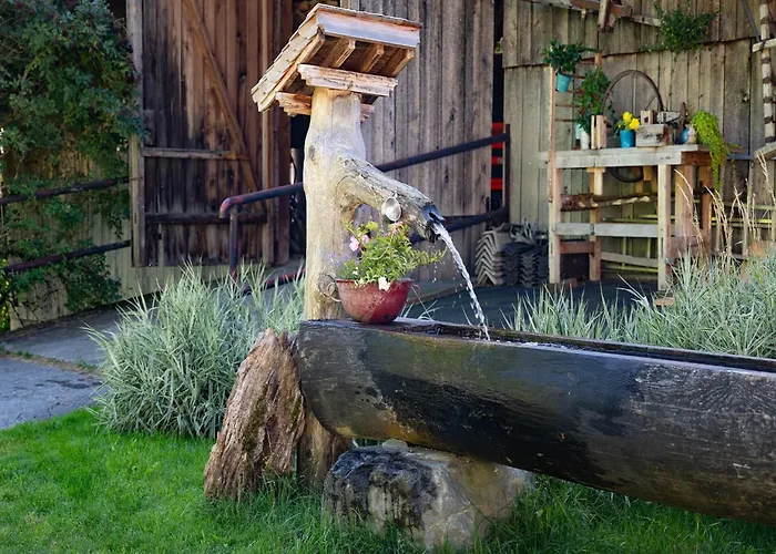 Appartement In Hollersbach With Mountain Views Hollersbach im Pinzgau